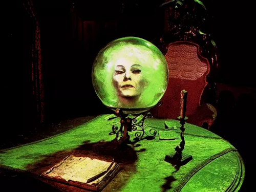 Madame Leota